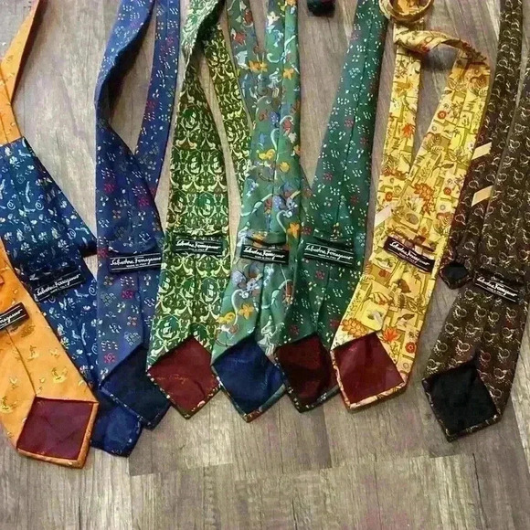 Ferragamo ties - Picture 6 of 6